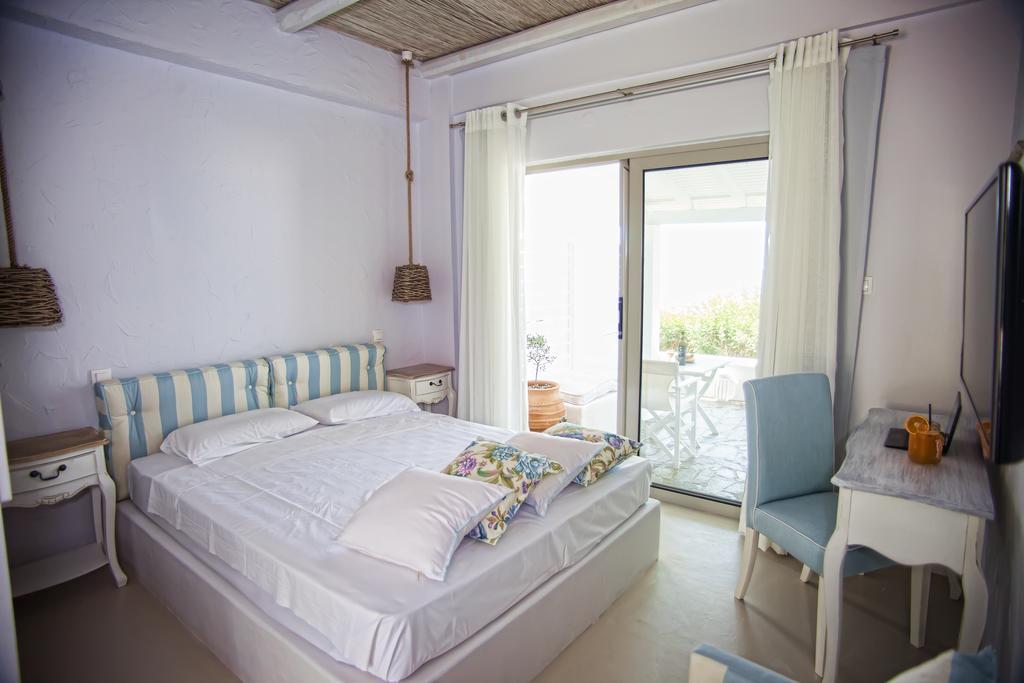 Artemis Seafront Apartments Petres  Chambre photo